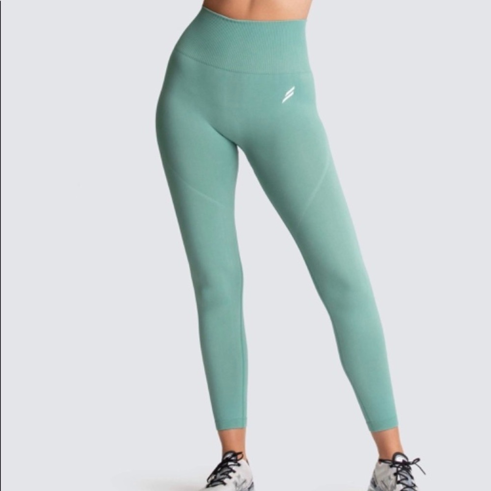DoYouEven Hyperflex leggings